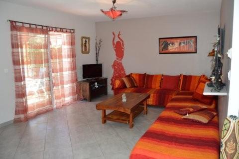 La Villa Rouge Ardeche "Le Baya" Ucel Dış mekan fotoğraf